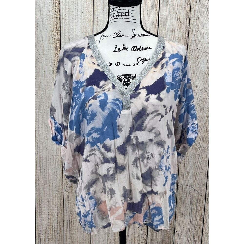 JUICY COUTURE Top Los Angeles Women's Size XL Blush Floral‎ High-Low Blouse